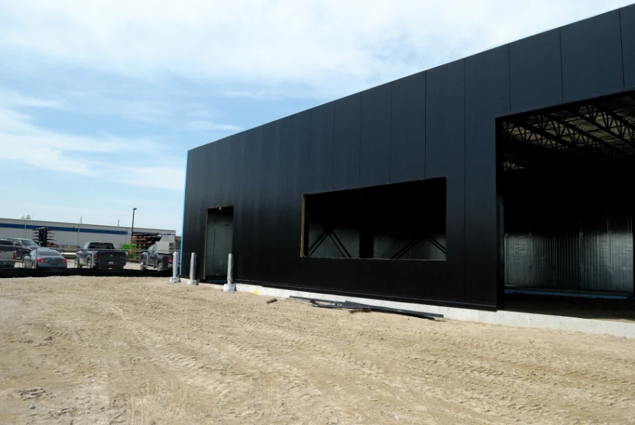 The Role of Insulated Panels in Modern Infrastructure Construction