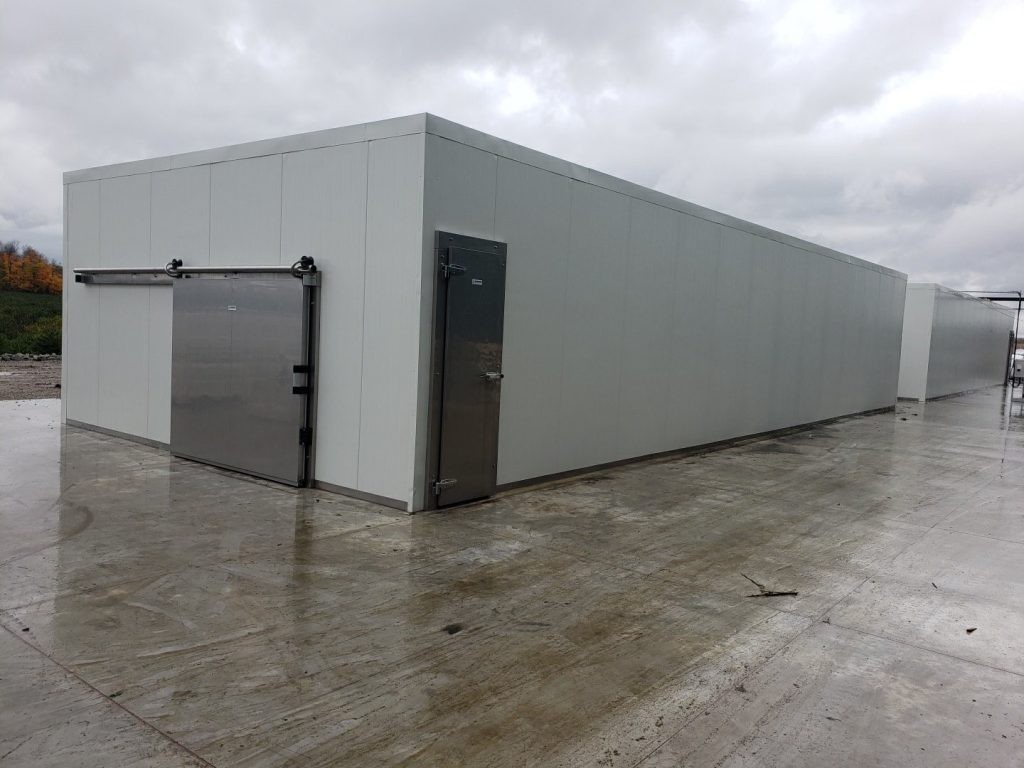 Cannabis building constructed of insulated panels